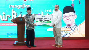 PT UTAMA KEMBALI MENYALURKAN DIVIDEN KEPADA UHAMKA DALAM ACARA PENGAJIAN AKHIR RAMADAN 2024